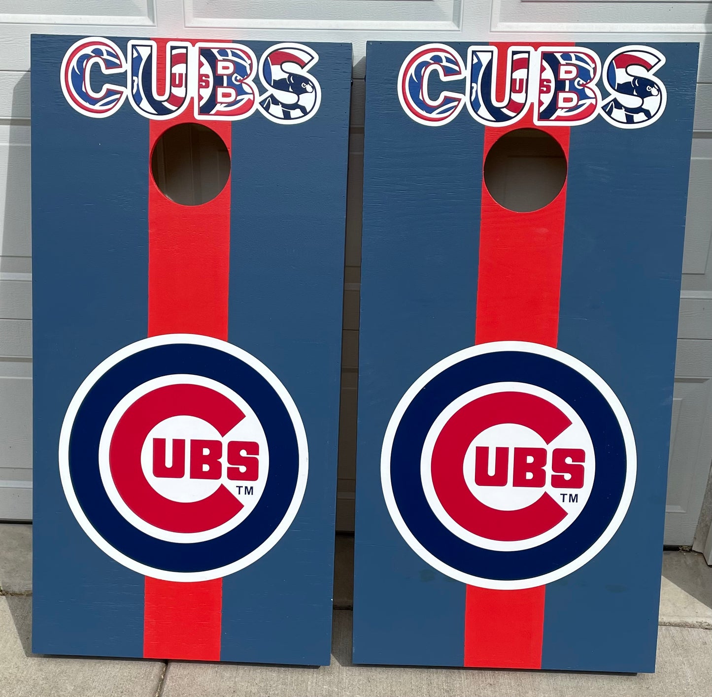 Cubs w/blue & Red stripe Cornhole set (Official Size)